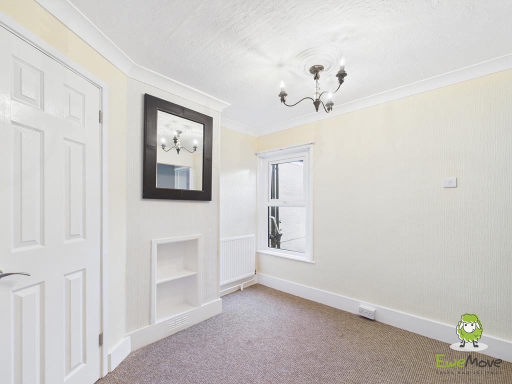 Ewe Move Basingstoke Estate Agents 78 Winchester Ro