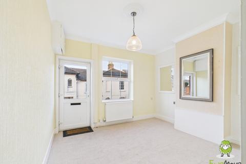 2 bedroom terraced house for sale, Winchester Road, Basingstoke, Hampshire, RG21