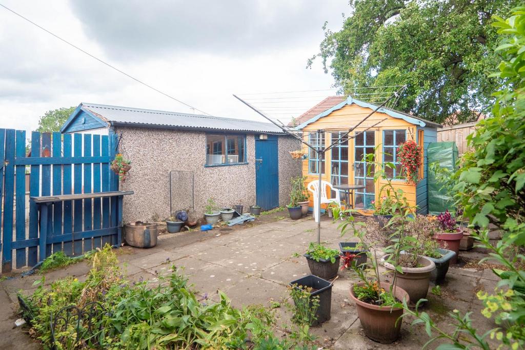 Rear garden