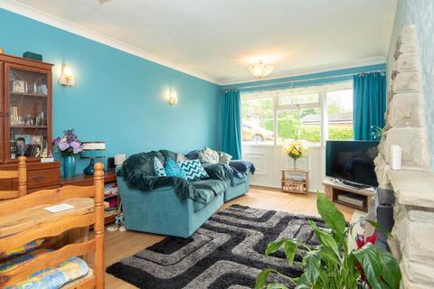 23 Beecroft Crescent, Leeds, LS13 3ES