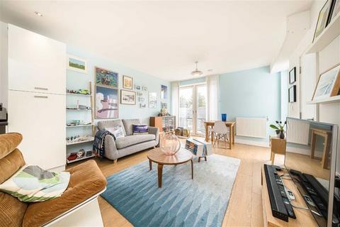 1 bedroom flat for sale, Milkwood Road, London SE24
