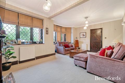 undefined, Honeypot Lane, Brentwood, CM14