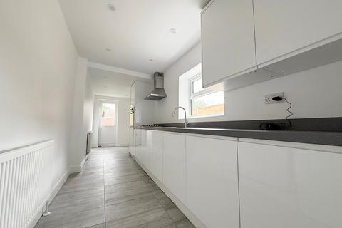 3 bedroom terraced house for sale, Muswell Road, Bedford, MK42