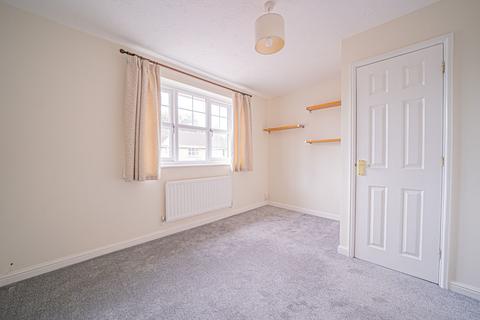 28 Burlish Avenue, Solihull, B92 8BF