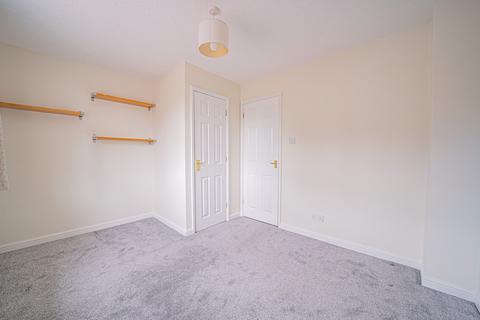 28 Burlish Avenue, Solihull, B92 8BF