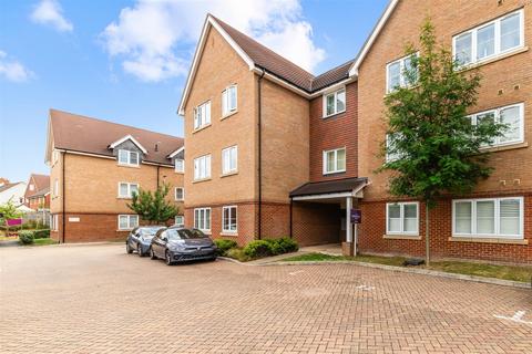 1 bedroom flat for sale, Ceres Crescent, Ewell