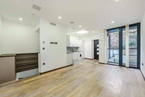 undefined, Frognal, London, NW3