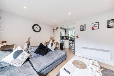 1 bedroom flat for sale, Orchard Grove, Anerley, London, SE20