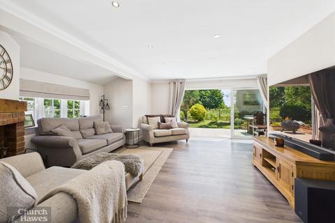 48 Colchester Road, Great Totham, Maldon, CM9 8DG
