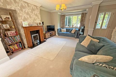 3 bedroom semi-detached house for sale, Henlow Road, Birmingham, B14 5DP
