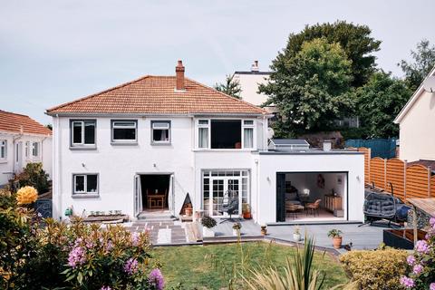 4 bedroom detached house for sale, La Rue De Patier, Jersey JE2