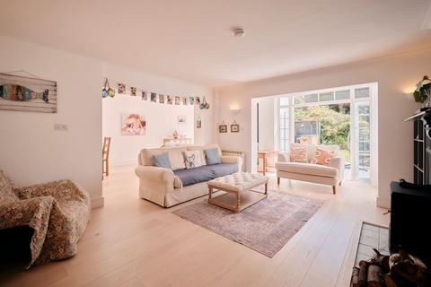 4 bedroom detached house for sale, La Rue De Patier, Jersey JE2