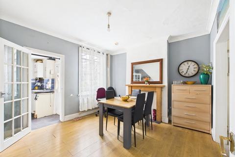18 Matson Place, Gloucester, GL1 4PL