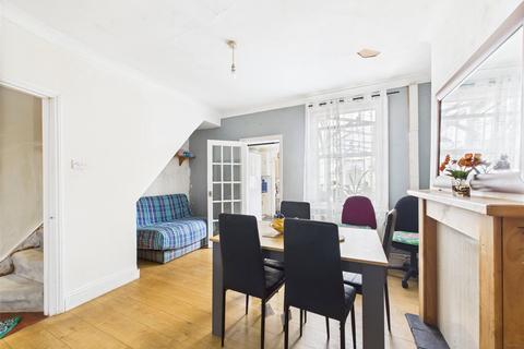18 Matson Place, Gloucester, GL1 4PL