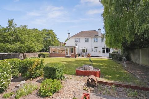 undefined, Brighton Road, Sutton, SM2