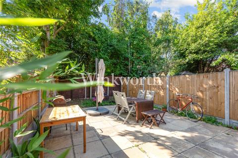 10a Willingdon Road, London, N22 6SB