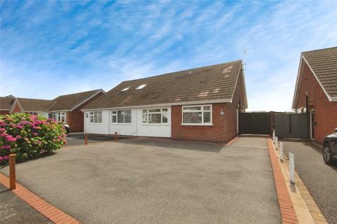 2 bedroom bungalow for sale, Tiverton Avenue, Coalville LE67