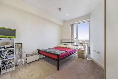 2 bedroom flat for sale, Hampton Apartments, Woolwich Riverside, London, SE18