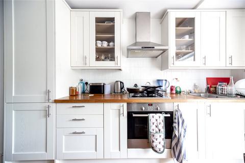 2 bedroom apartment for sale, Beech Road, London, N11