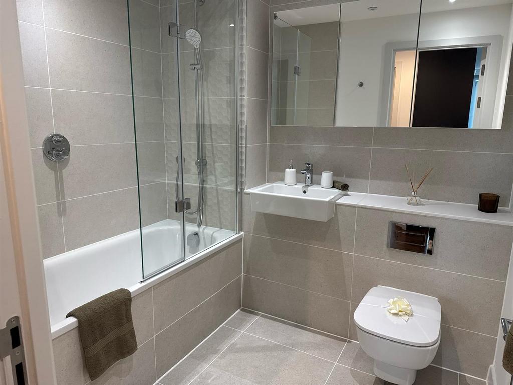 Untitled-1-06.png