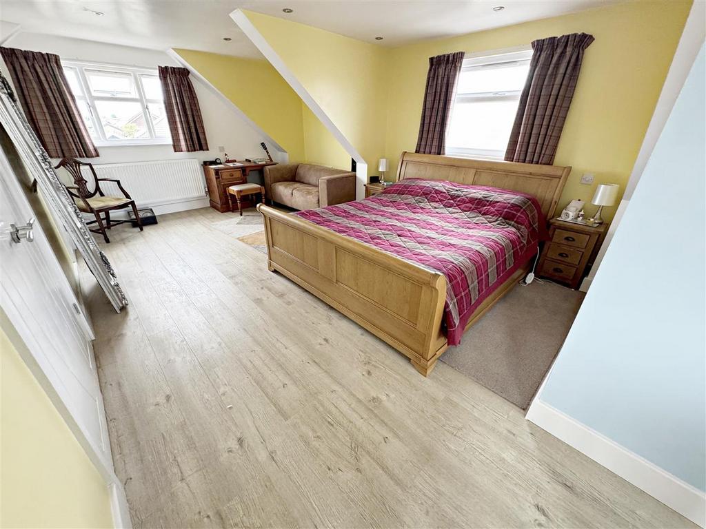 Master suite