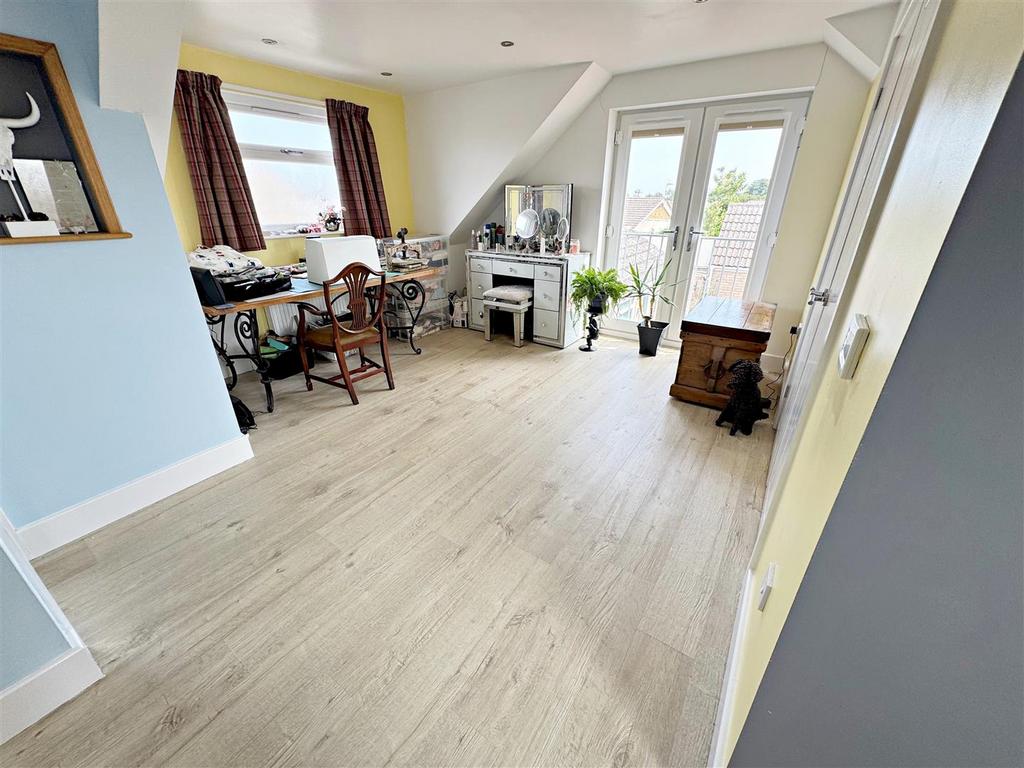 Master suite