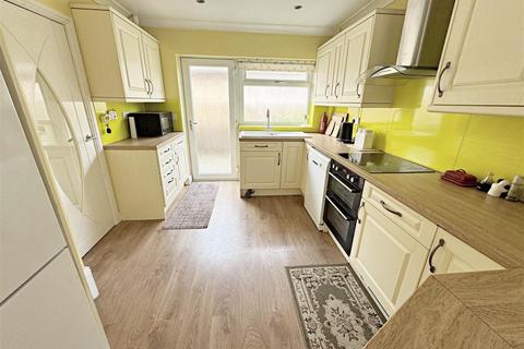 10 Berkeley Road, Cleethorpes, DN35 0NX