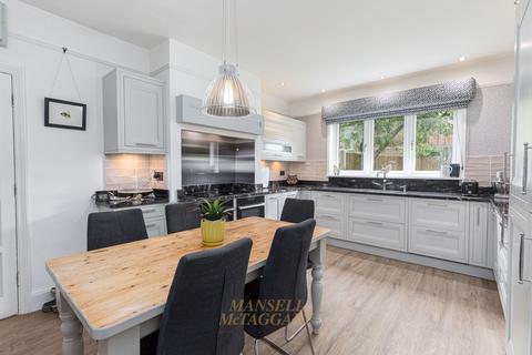 undefined, Three Bridges Road, Crawley RH10