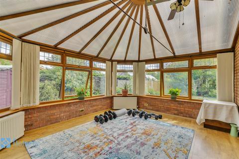 1 Cae Garreg, Trefeglwys, Caersws, SY17 5PR