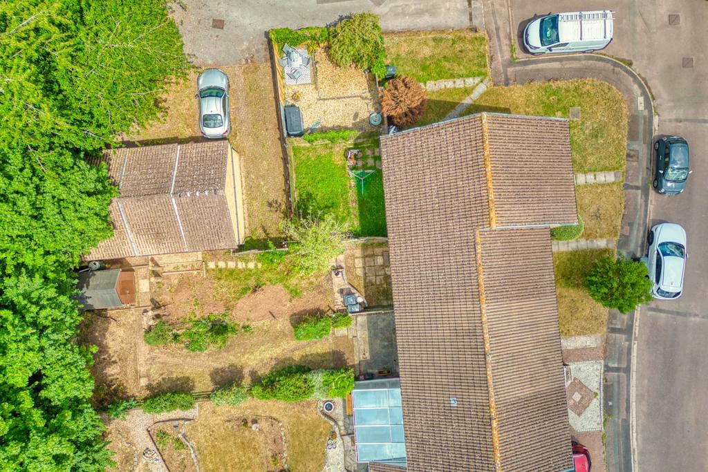 Ewemove Taunton - Allington Close (3)