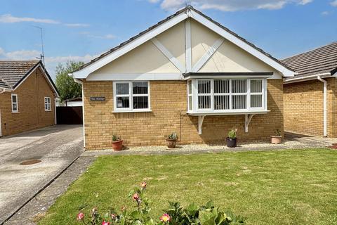 3 bedroom detached bungalow for sale, Trem Cinmel, Towyn, Conwy, LL22
