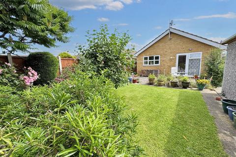3 bedroom detached bungalow for sale, Trem Cinmel, Towyn, Conwy, LL22
