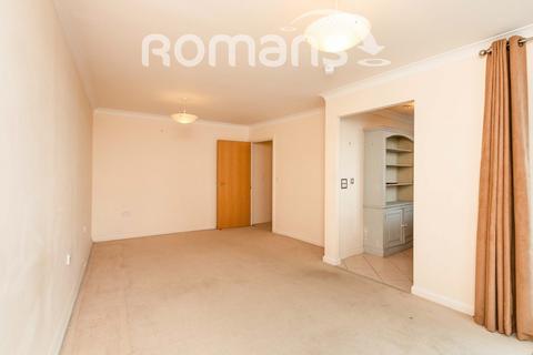 2 bedroom flat to rent, Crown Heights, Alencon Link, Basingstoke, RG21