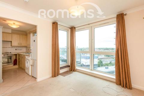 2 bedroom flat to rent, Crown Heights, Alencon Link, Basingstoke, RG21