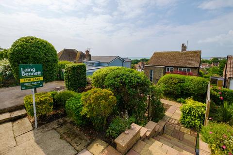 Cannongate Road, Hythe, CT21