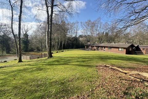 undefined, Billy Lane, Barnt Green, Worcestershire B45 8BY