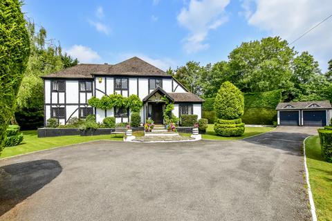 4 bedroom detached house for sale, Lock Avenue Maidenhead, Berkshire, SL6 8JW