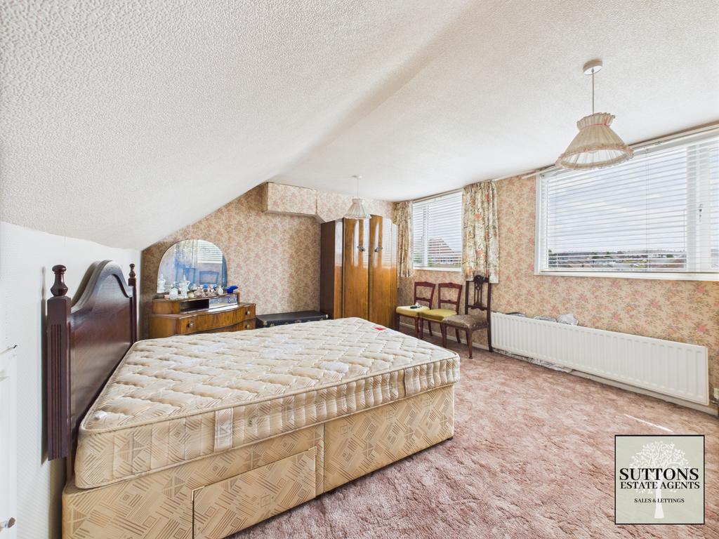 Loft Room 2