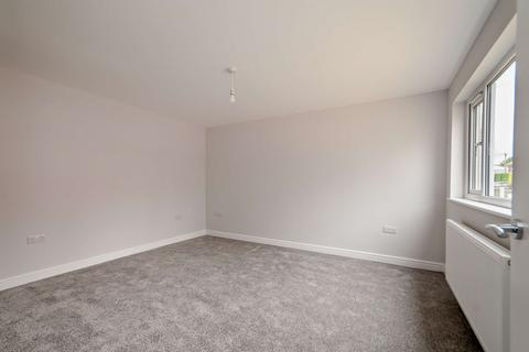 3 bedroom semi-detached house for sale, Queens Square, Pontefract, West Yorkshire