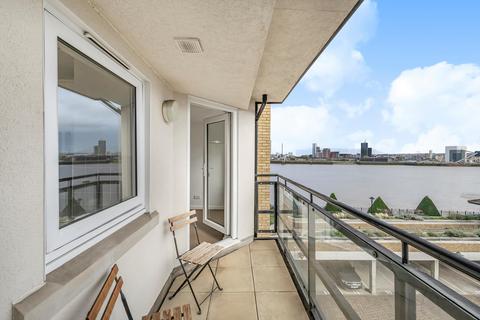 2 bedroom apartment for sale, Galleons View, Stewart Street, London, E14