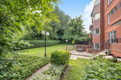 Eton Avenue, Belsize Park, NW3