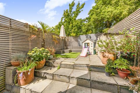 3 bedroom terraced house for sale, Soames Street,  London, SE15