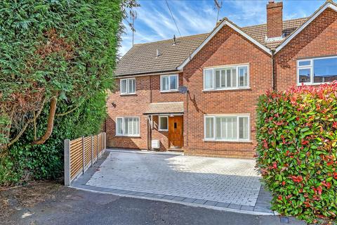 undefined, Kingsmead Close, Roydon
