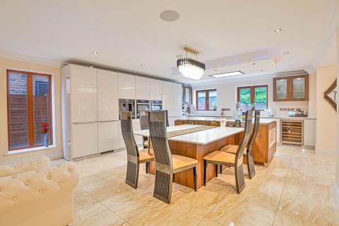 undefined, Ashford Crescent, Milton Keynes MK8