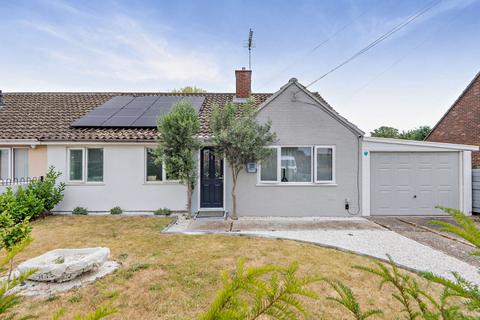 3 bedroom semi-detached bungalow for sale, Croft Place, Mildenhall, Bury St Edmunds, IP28