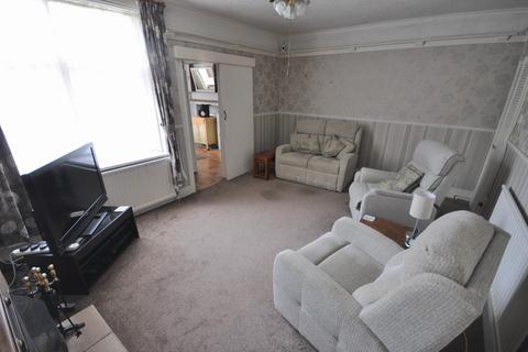 3 bedroom detached house for sale, Field Road, Stainforth, Doncaster, DN7
