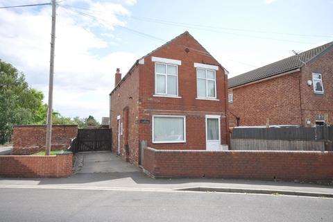 3 bedroom detached house for sale, Field Road, Stainforth, Doncaster, DN7