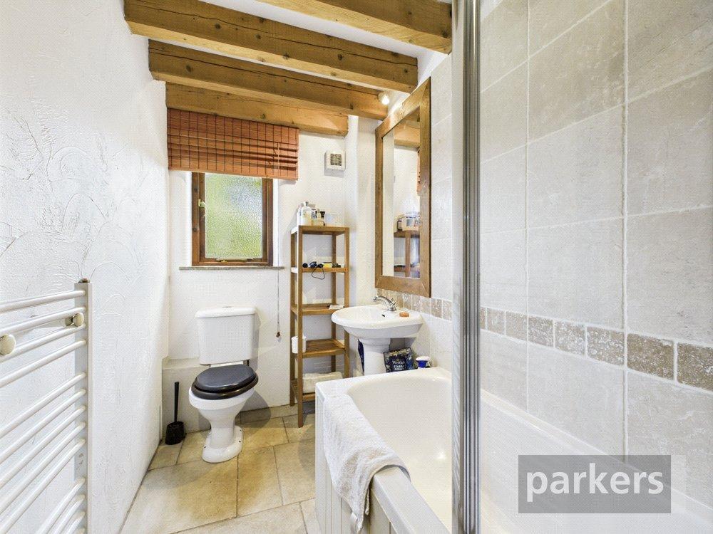 Ensuite