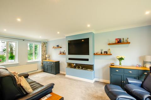 4 bedroom detached house for sale, 49 Kestell Parc, Bodmin, PL31 1HP