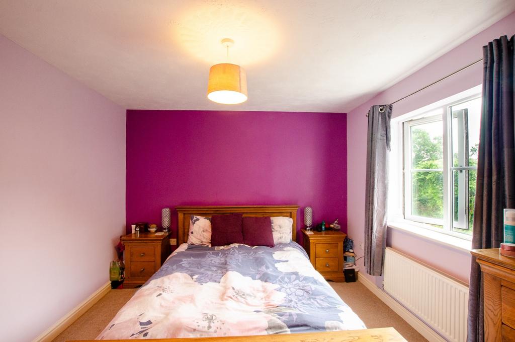 49 Kestell Park TPS Bodmin - 01208 74182-8